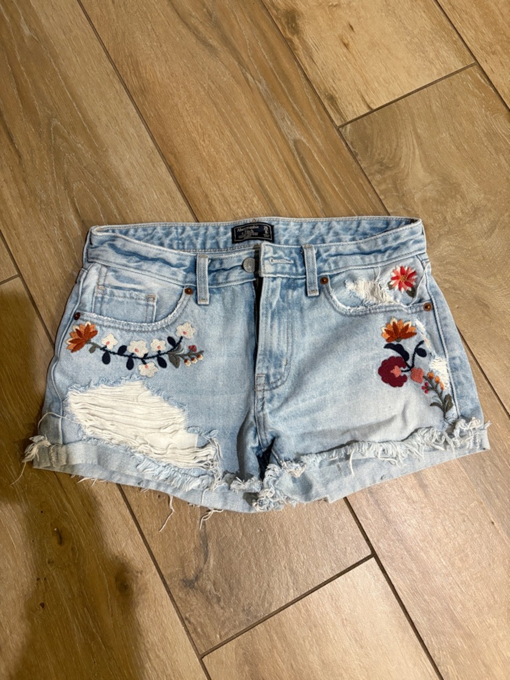 Abercrombie & Fitch Light Wash Denim Shorts with Floral Embroidery